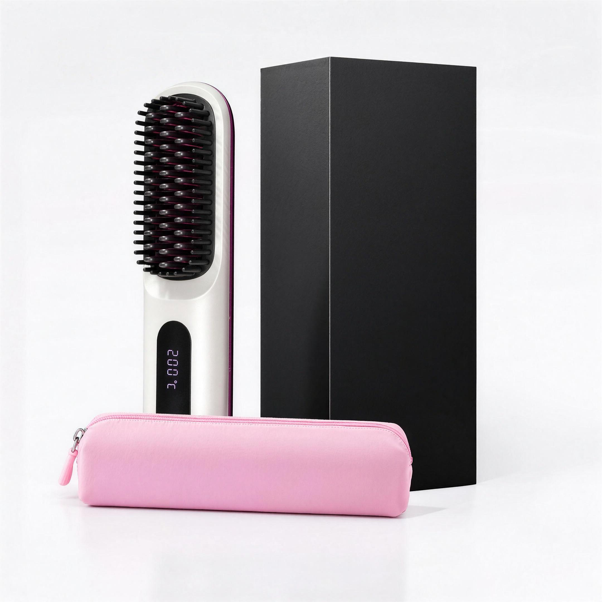 Witte verwarmde stijlborstel met doos en roze etui